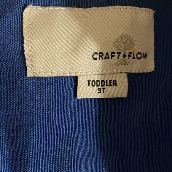 3T Button Up - Picture 2 of 2